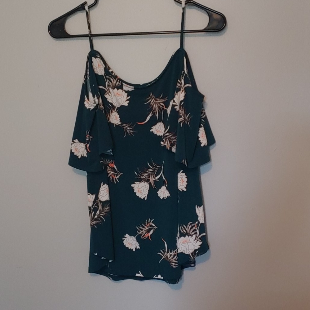 Stitchfix green medium cold shoulder tank top